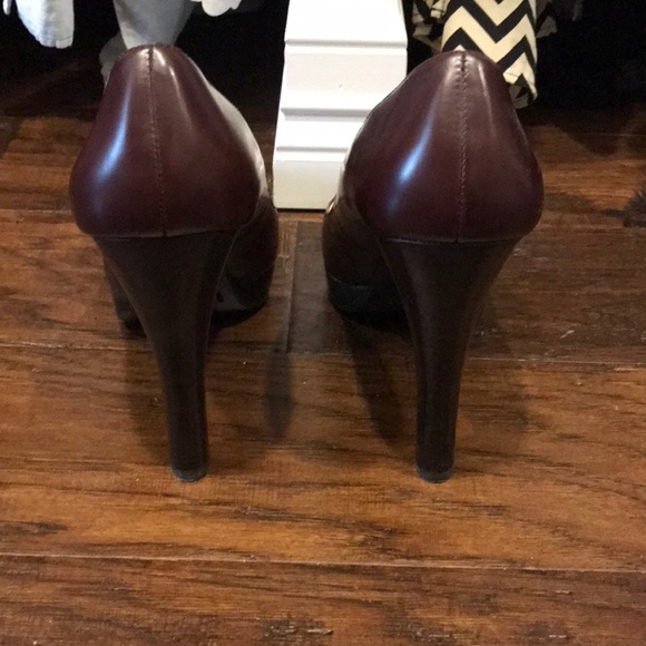 Michael by Michael Kors reddish brown heels size 9 - Picture 3 of 5